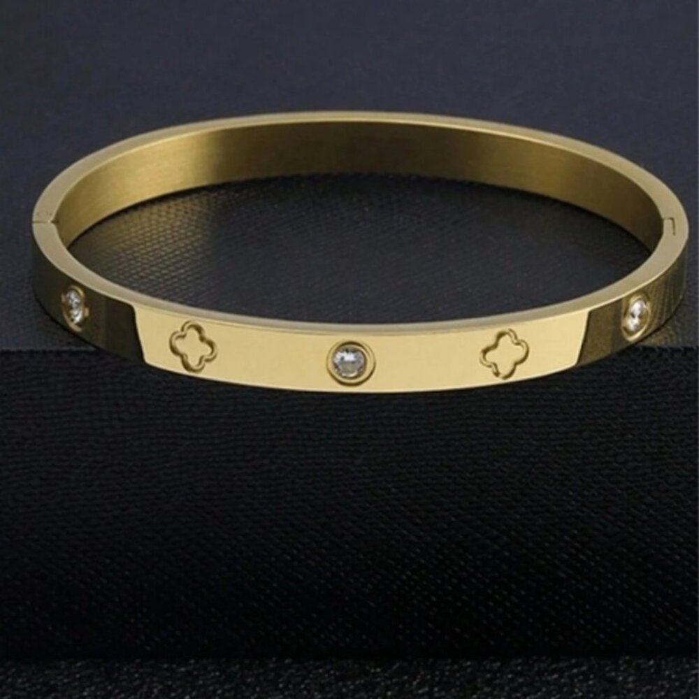 Gold Plated Stainless Steel Clover Cubic Zirconia Love bracelet